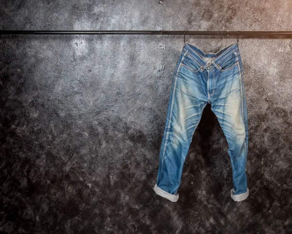 تنظيف السروال الجينز