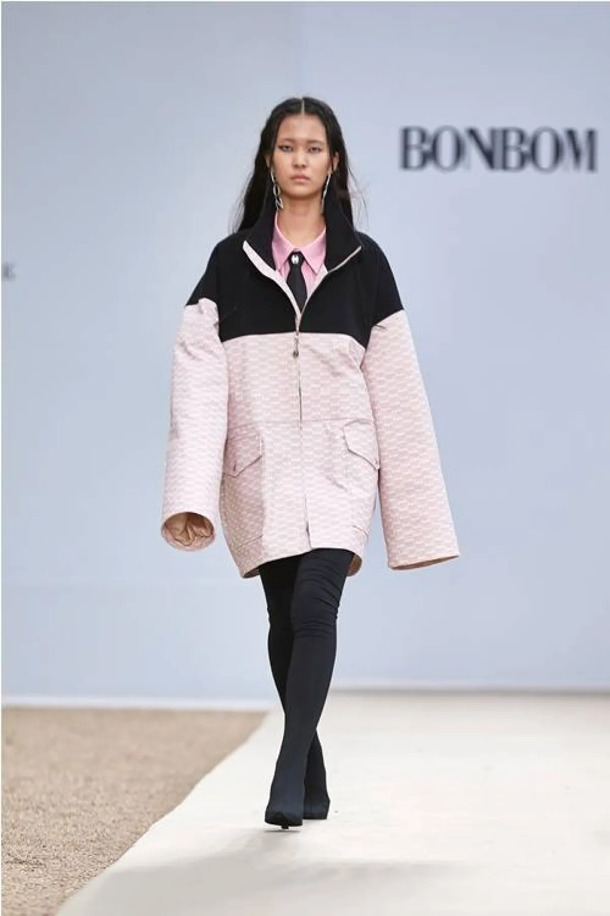 جاكيت رياضي لخريف 2022 من بونبوم Bonbom