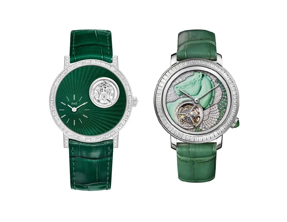 ساعات نسائية بميناء منقوش يدوياً