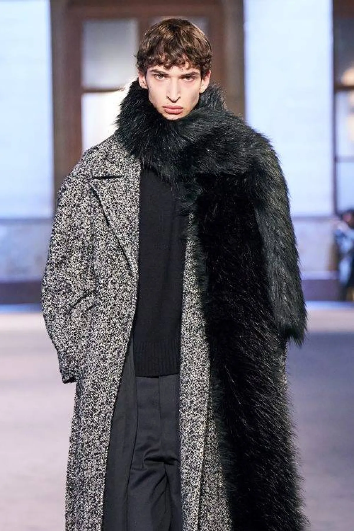 وشاح رجالي من امي باريس Ami Paris