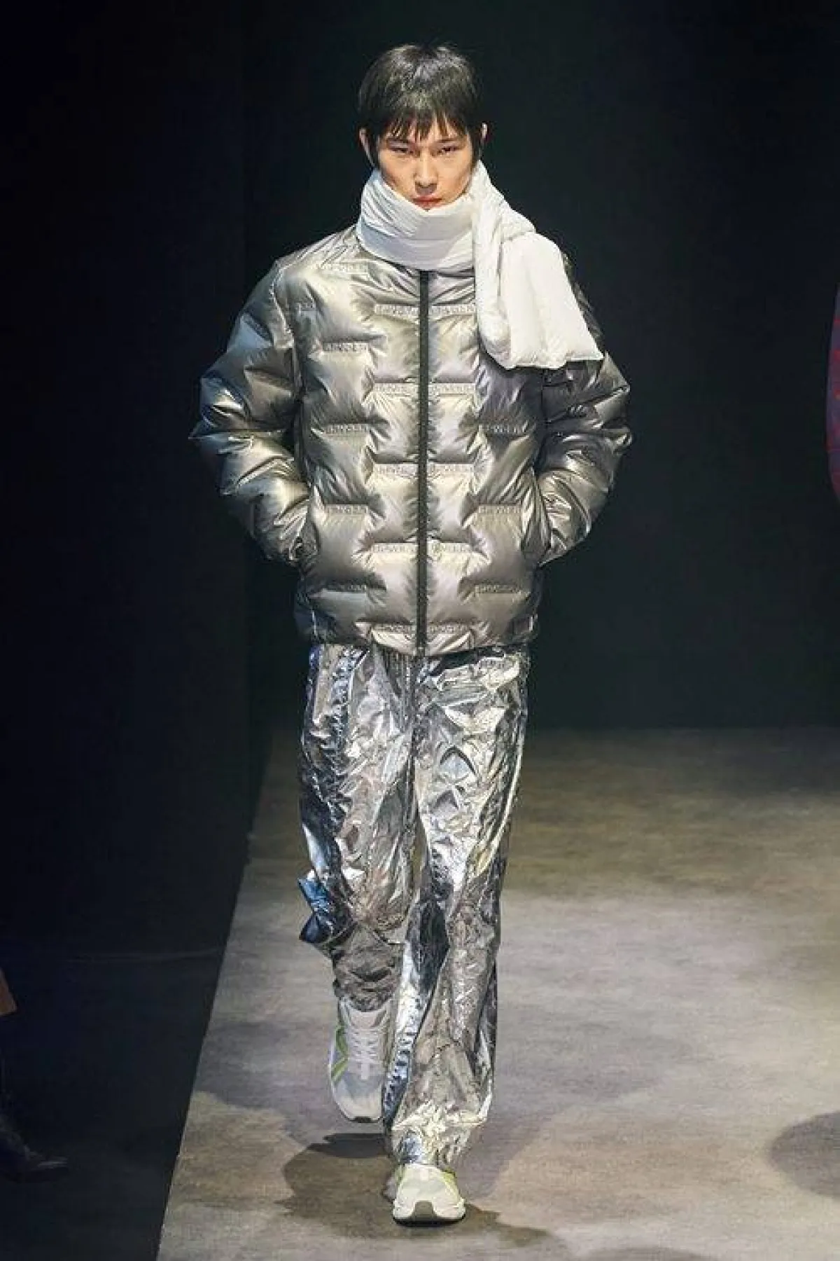 وشاح رجالي من سبايدر Spyder