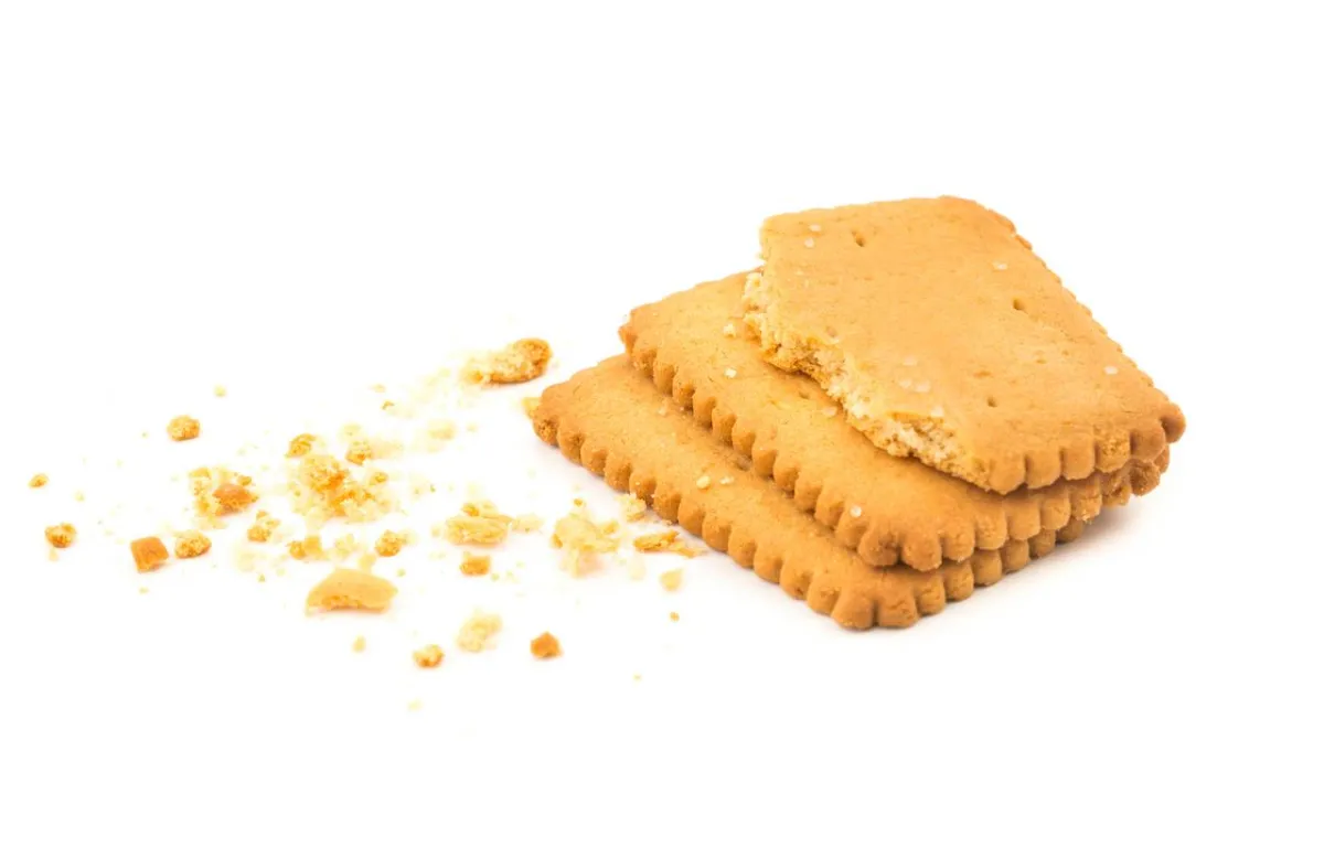 صورة لبسكويت مكسور