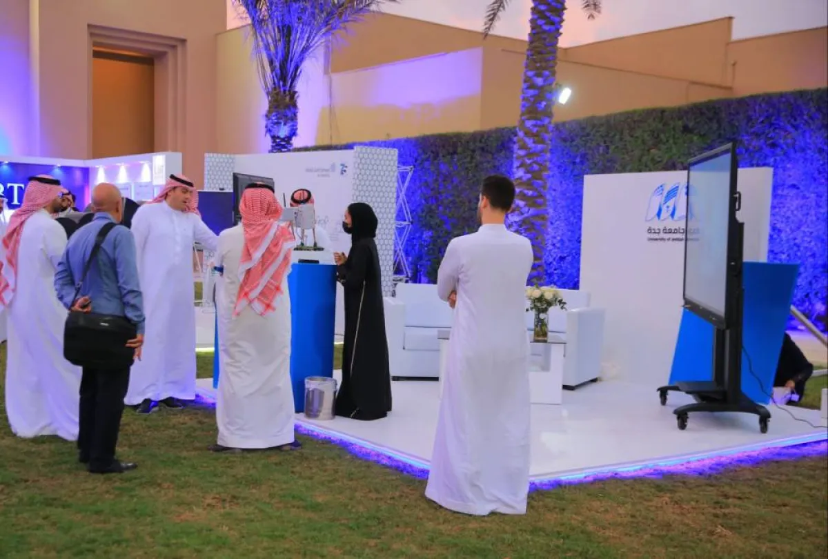 تألق طالبات جامعة جدة في ملتقى الابتكار نحو الريادة
