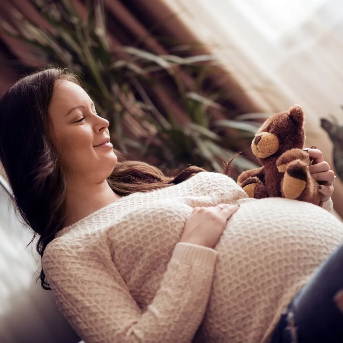 صورة لحامل في الثامن