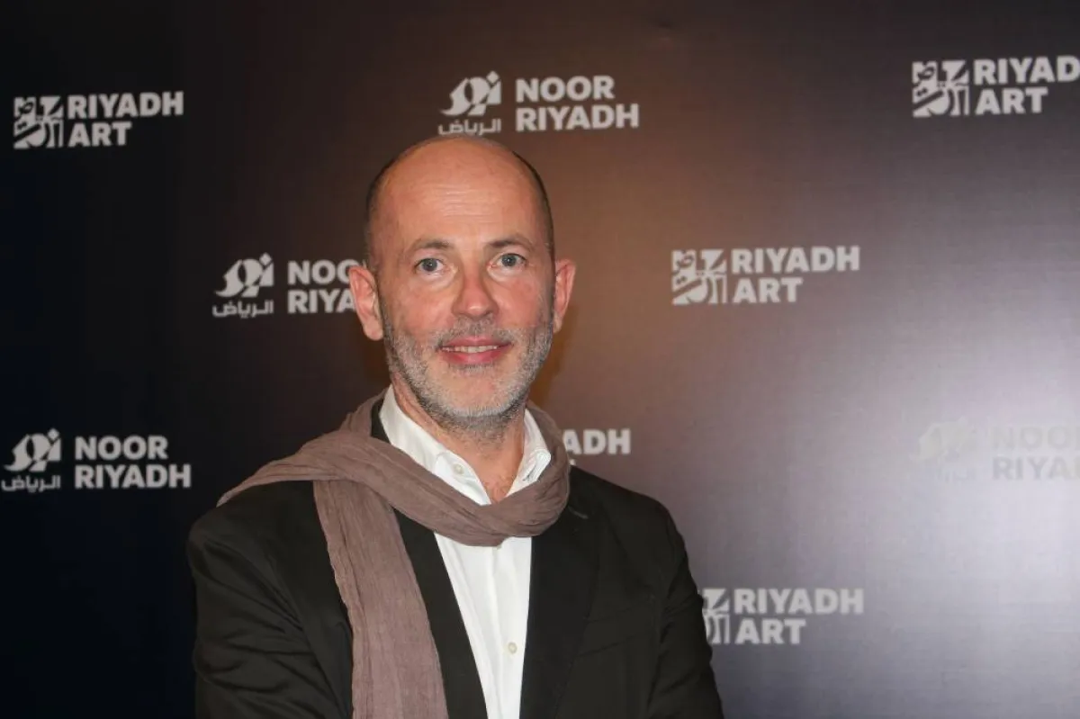 	المصمم الفني الفرنسي أرنو مارتن