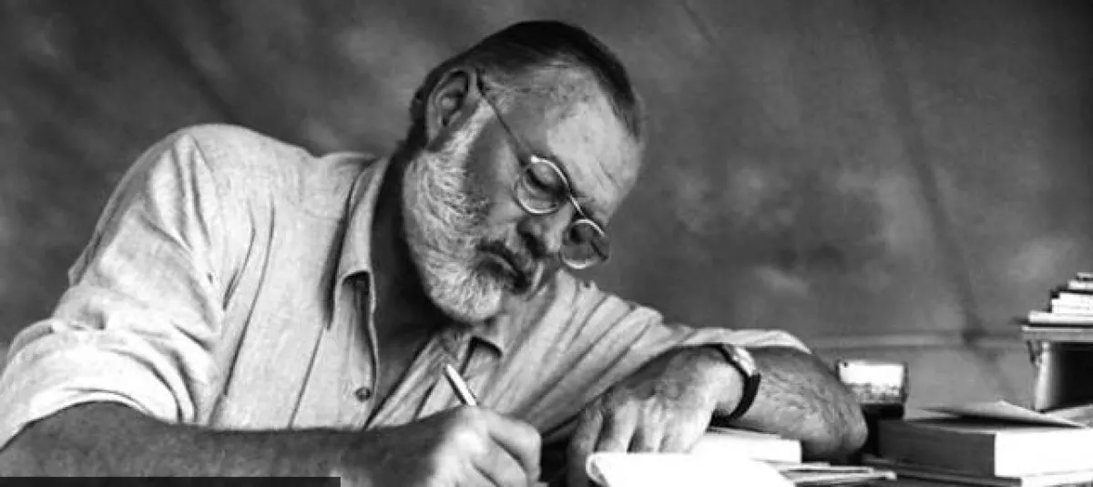 أغرب طقوس الكتابة عند أشهر الأدباء