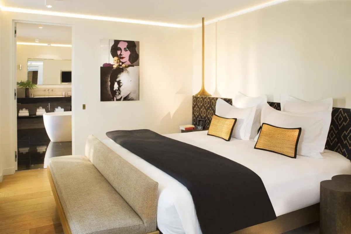 فندق مارينيون شانزليزيه