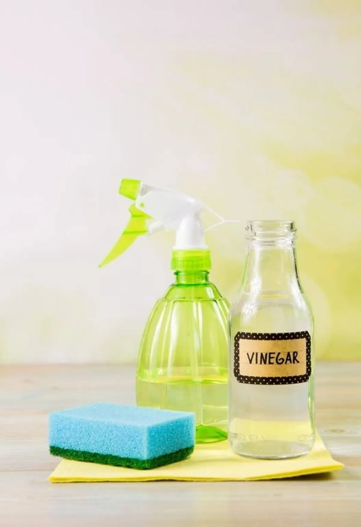 الخلّ الأبيض