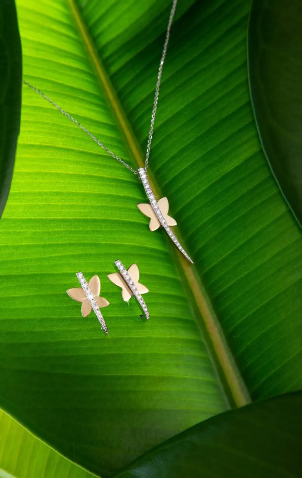 مجوهرات من تصميم المصمّم أنطو جيزميان