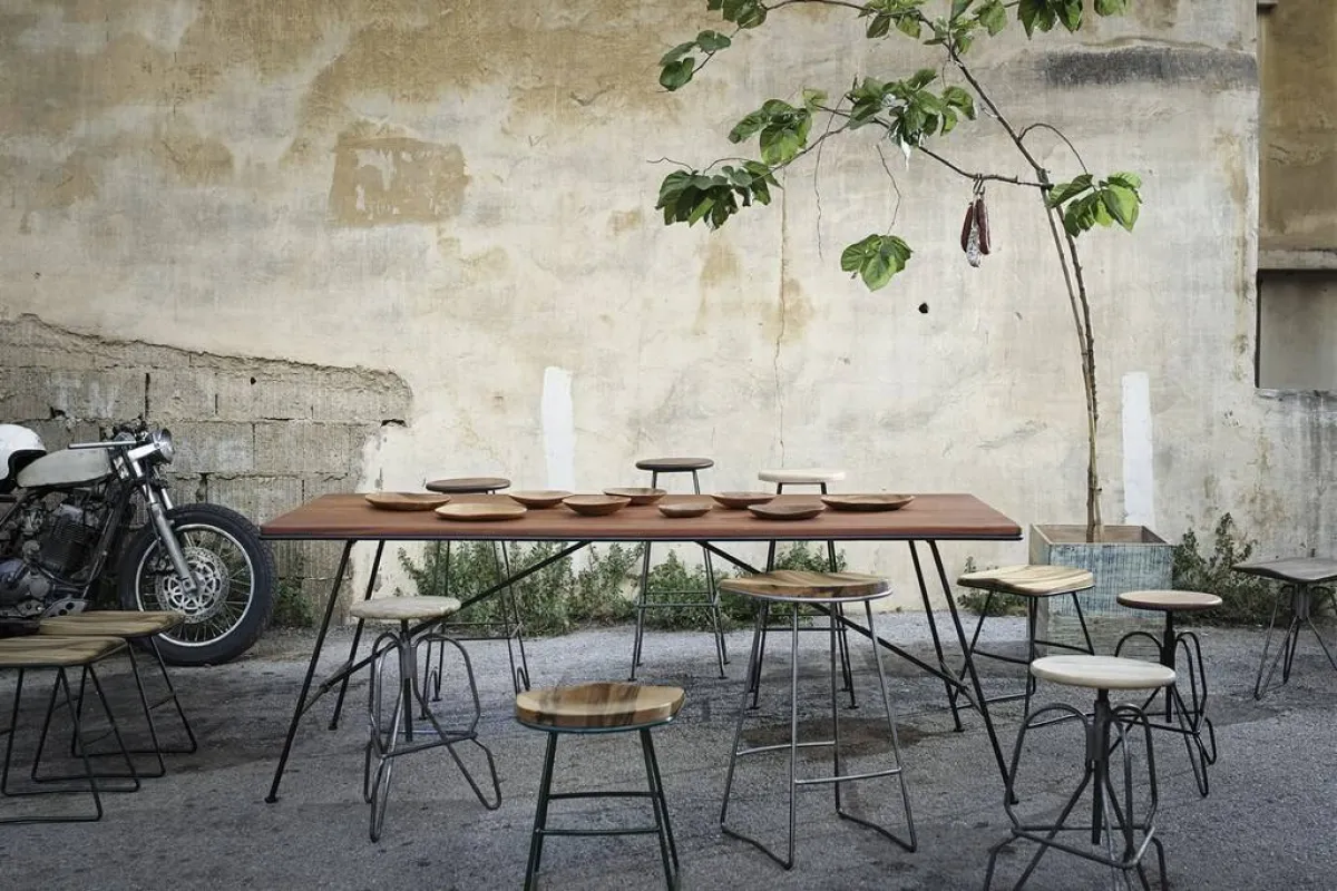 أثاث من تصميم اللبناني راشد سلطان