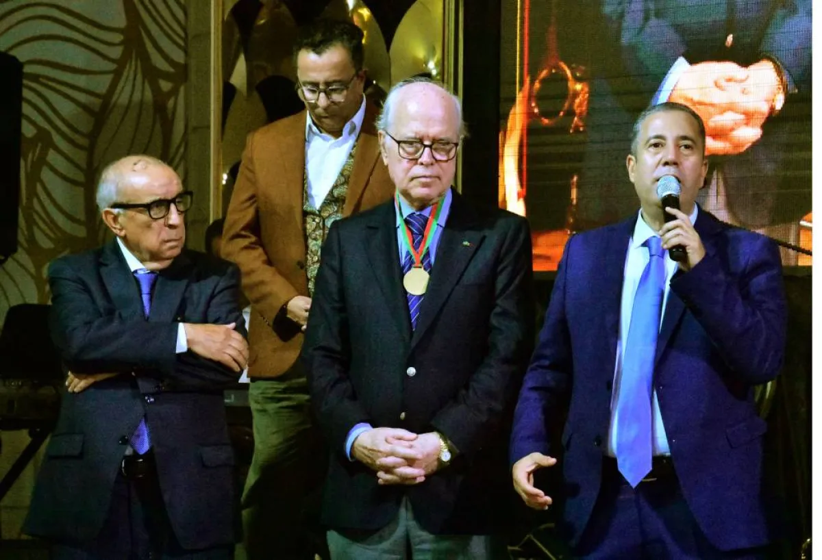 كلمة عبد السلام الخلوفي لحظة تكريم الإعلامي الصديق معنينو