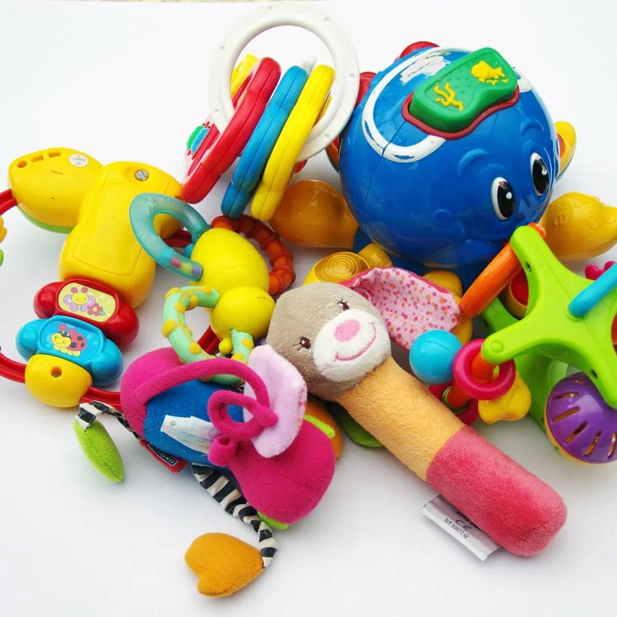 صورة لمجموعة من أدوات العض