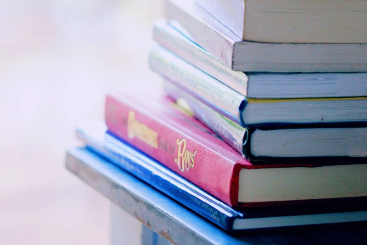 كتب عن المرأة 