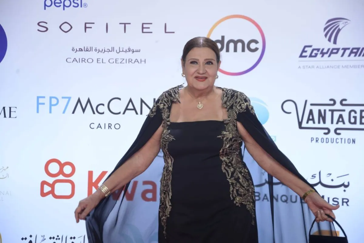 ميمي جمال من حفل ختام مهرجان القاهرة السينمائي - الصورة خاصة لسيدتي