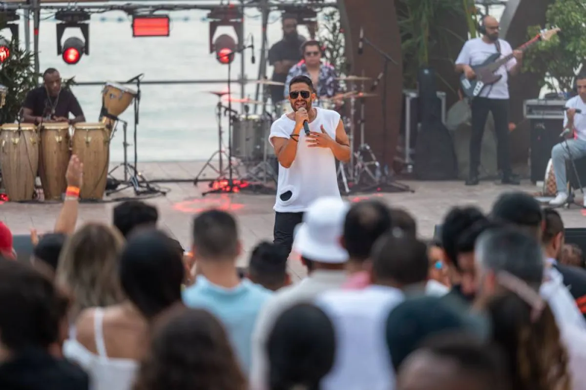 محمد حماقي -الصورة  من العلاقات  العامة ل شركة بنش مارك