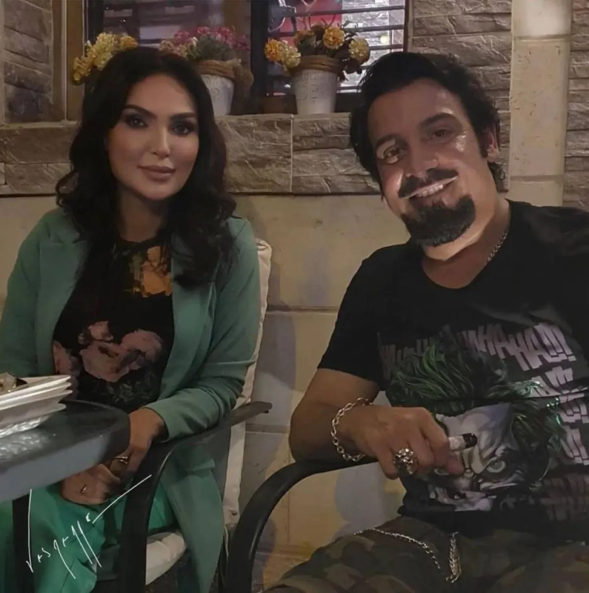 شيخة البدر من كواليس مسلسل مجاريح الصورة  خاصه  من الفنانه