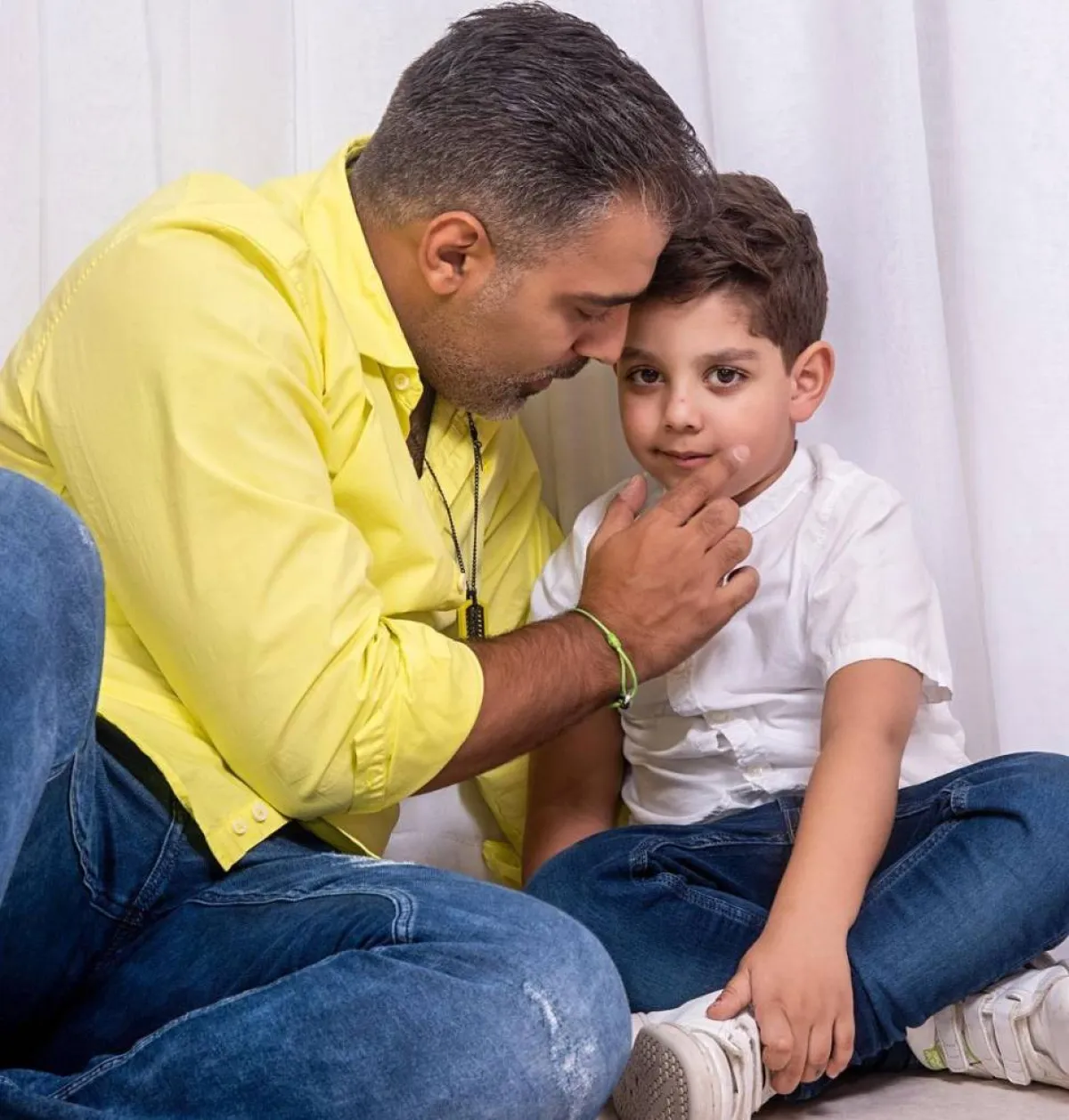 نواف العلي يحتفل بيوم ميلاد نجله - صورة من صفحته على انستغرام 