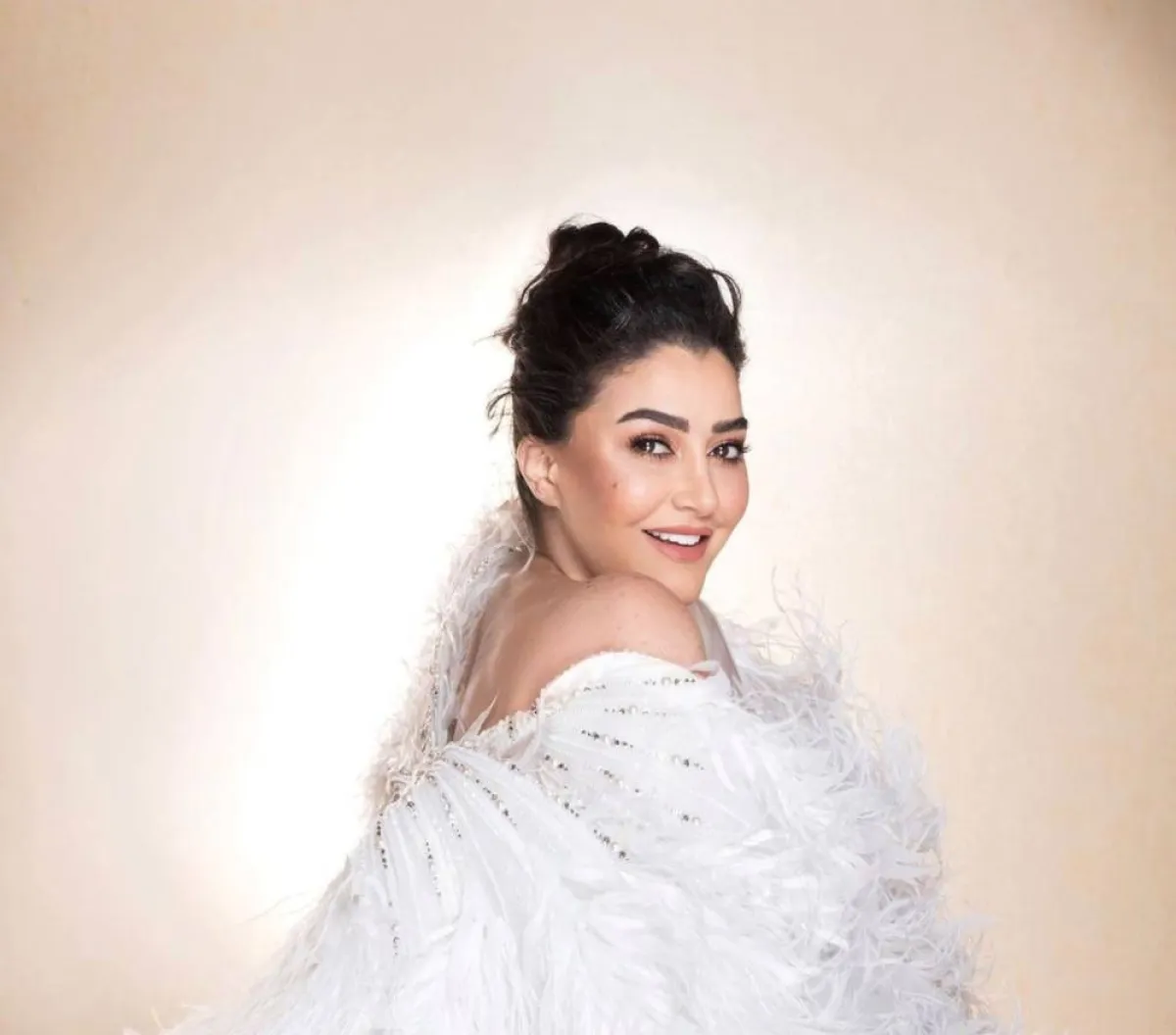 غادة عبد الرازق -الصورة من صفحتها الرسمية على الفيس بوك