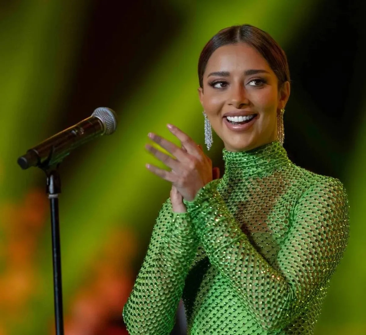 صورة من المركز الاعلامي للفنانة بلقيس 