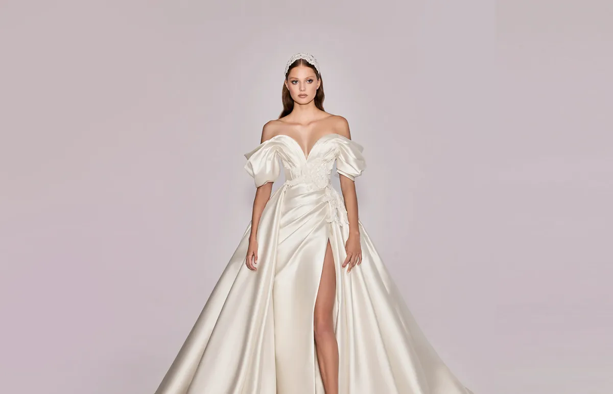 موديلات فساتين زفاف مع الفتحة الجانبية 2023 من زهير مراد Zuhair Murad