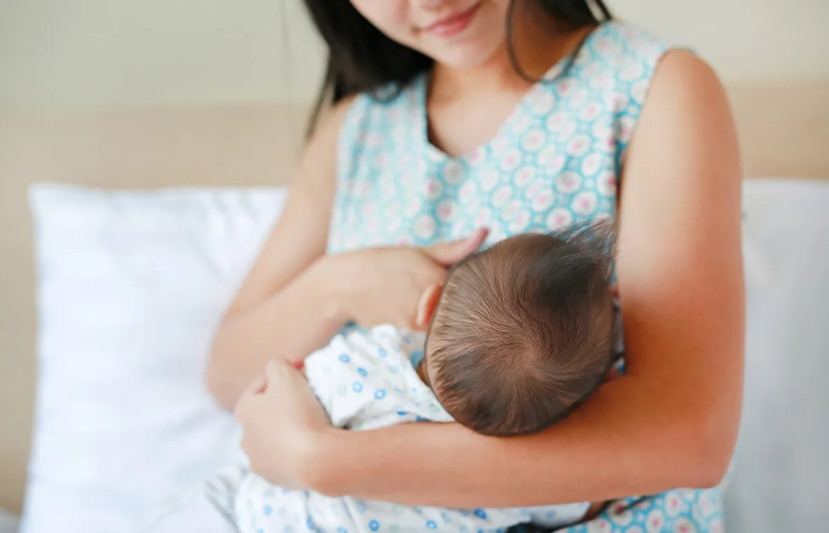 7 فوائد لا تصدق لحليب الثدي 