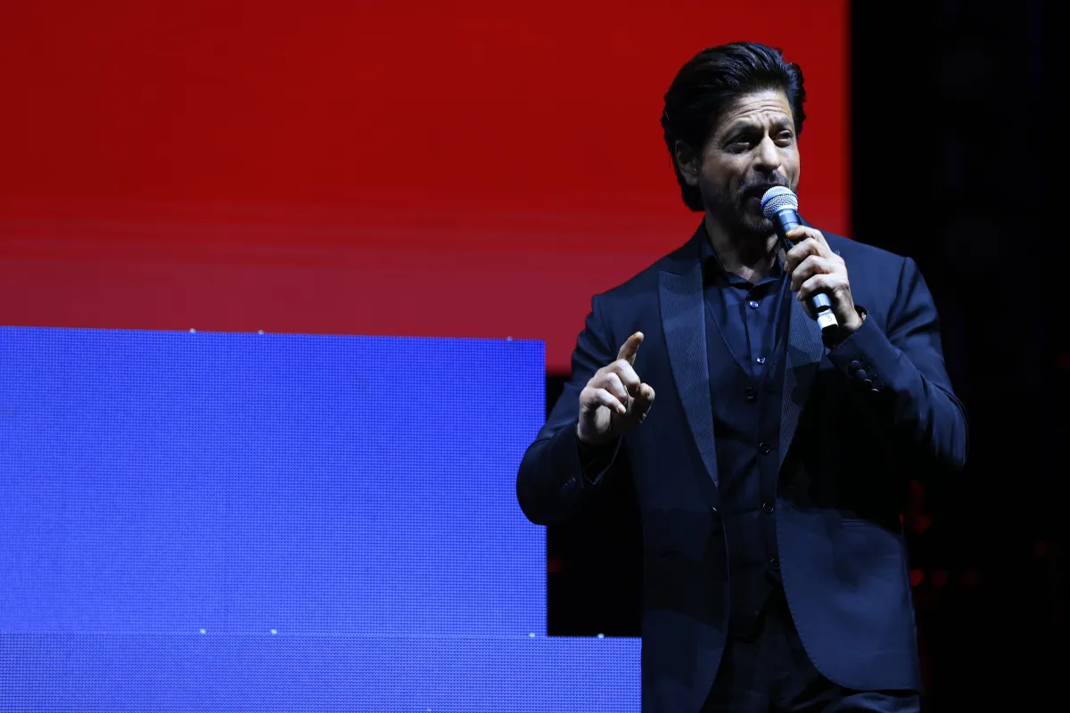 Indian actor, film producer, and television personality Shah Rukh Khan talks to his fans at the corniche during the opening of the Red Sea International Film Festival, in Jeddah, Saudi Arabia, on December 1, 2022. MOHAMMED ALMANA / Red Sea Film Festival