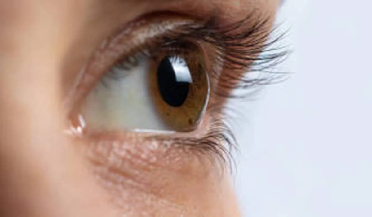 صورة لعين طفل