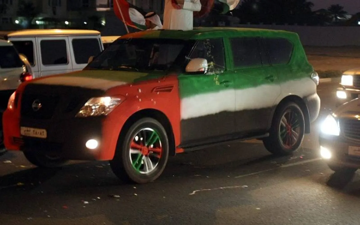 قوانين تزيين السيارات في اليوم الوطني الإماراتي الواحد والخمسين 2022