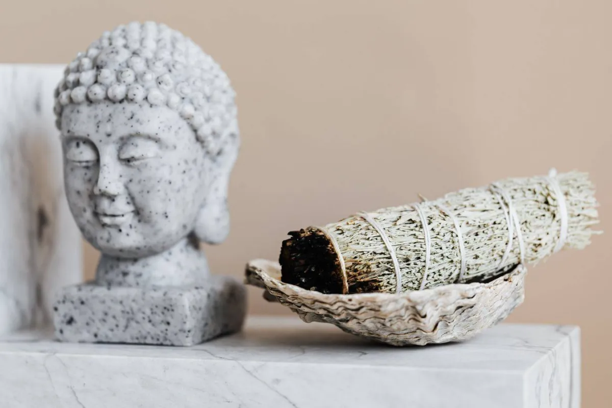 الفرق بين الفلسفة والأسطورة