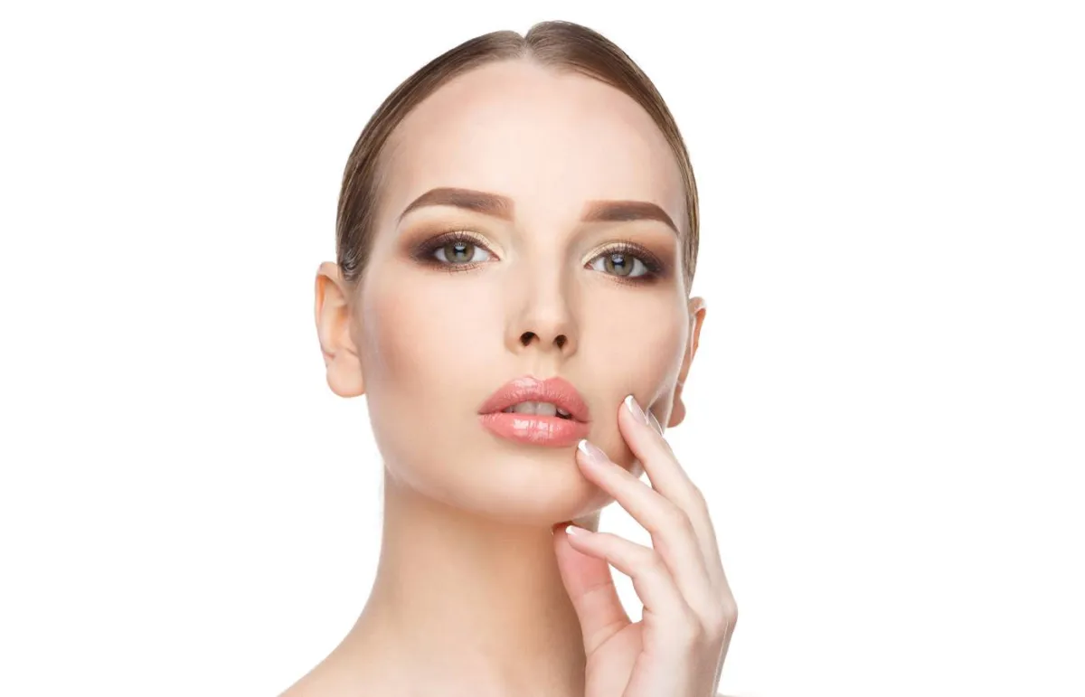 كيف تستجيب بشرتك لتغيّر الفصول؟ Seasonal Skincare