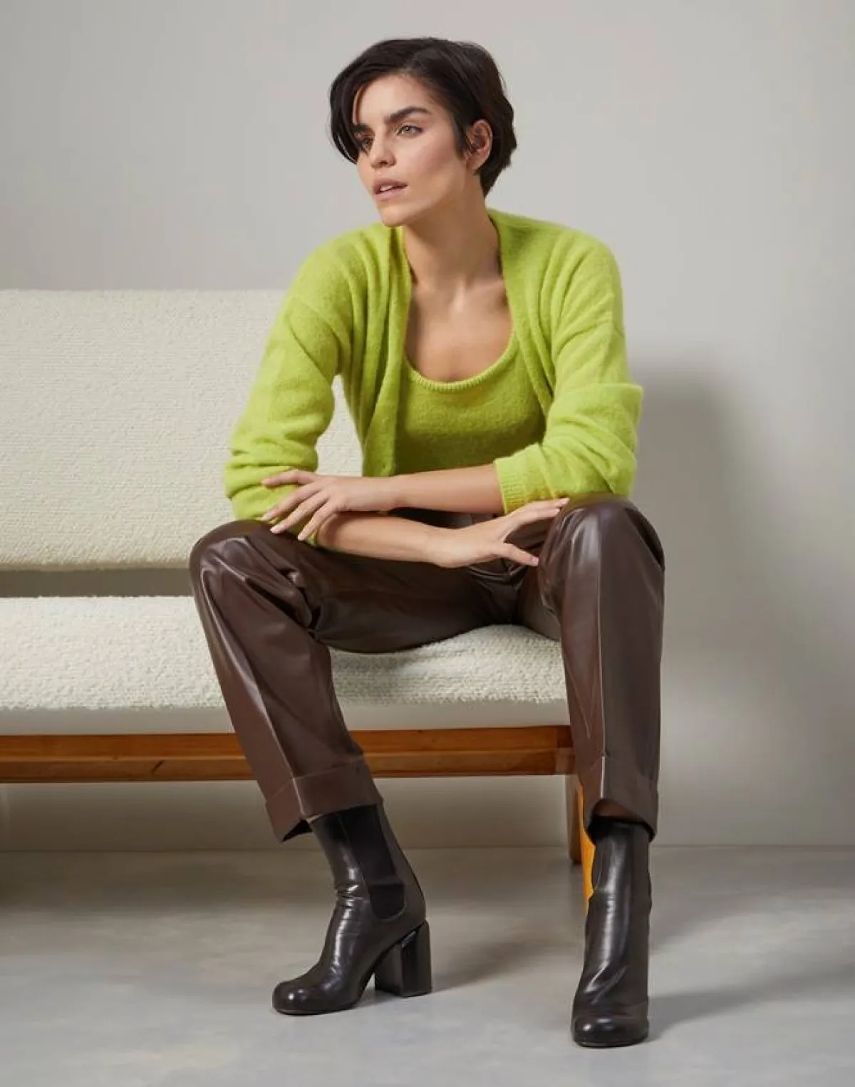 طرق تنسيق البنطلون الجلد من فريدريكا توسي Frederica Tosi