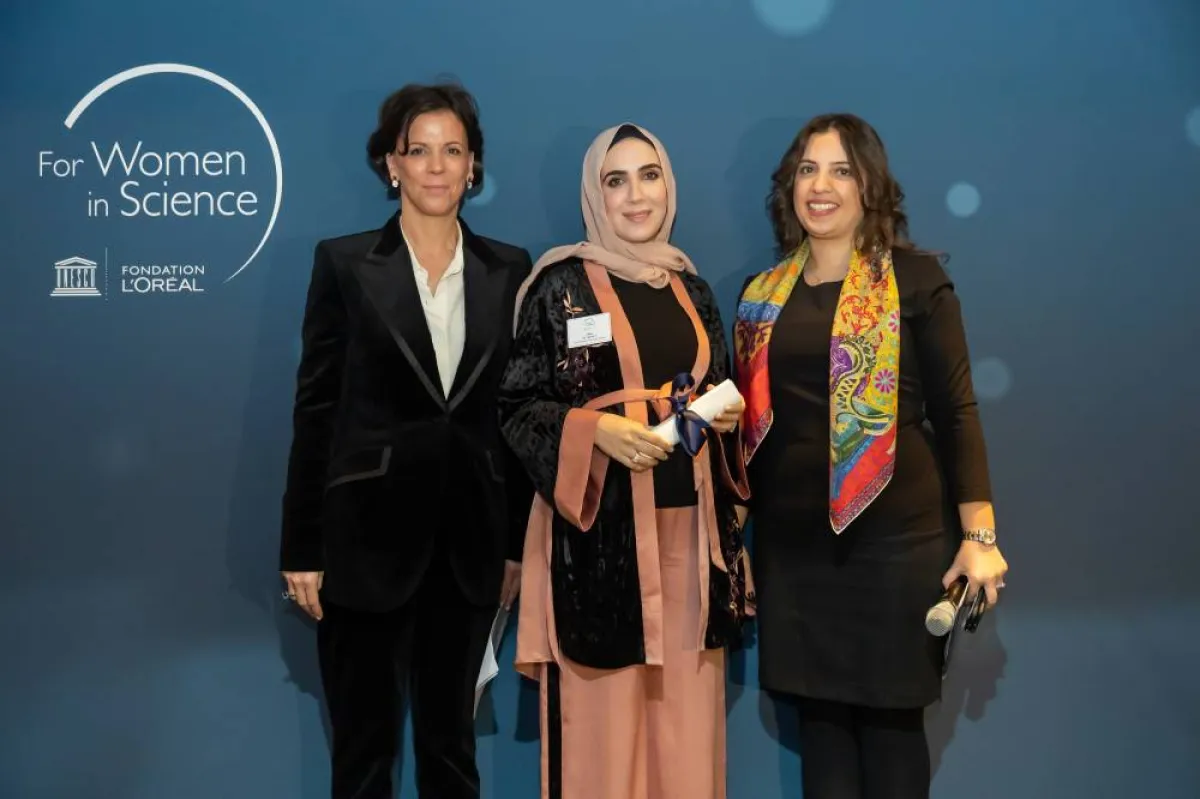 عالمات إماراتيات