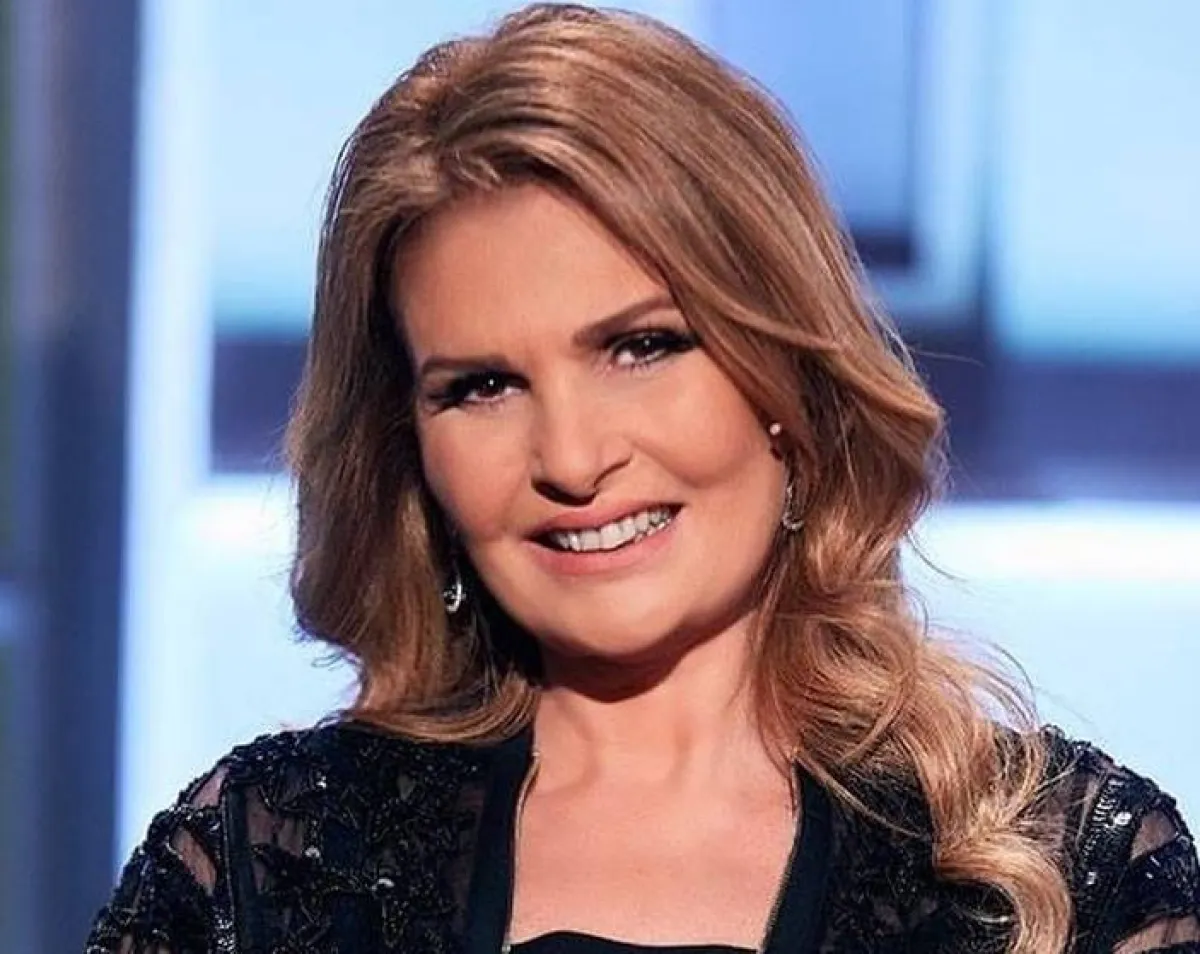 يسرا - صورة من صفحة مهرجان البحر الاحمر على انستغرام