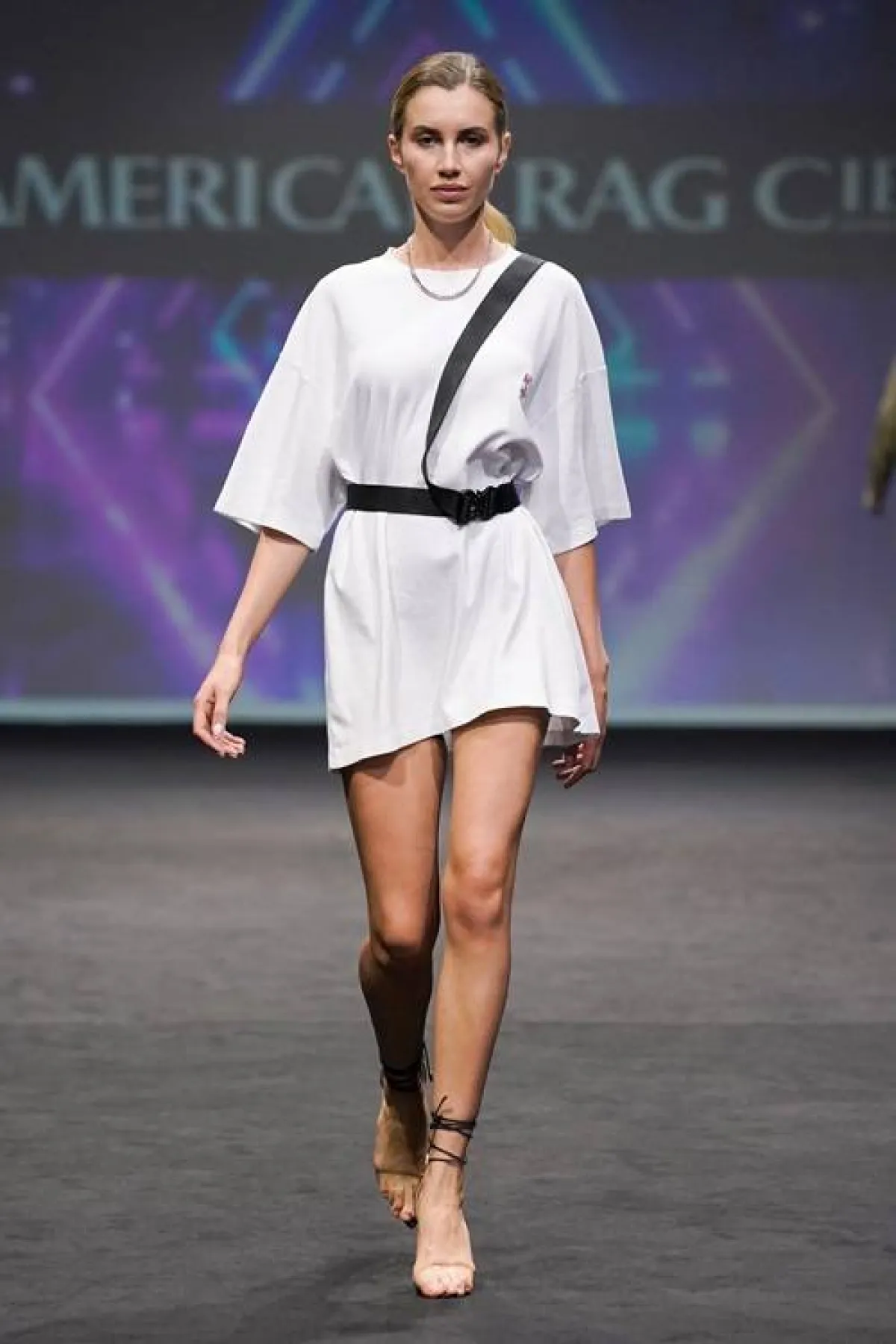 فستان قصير من أمريكان راج American Rag