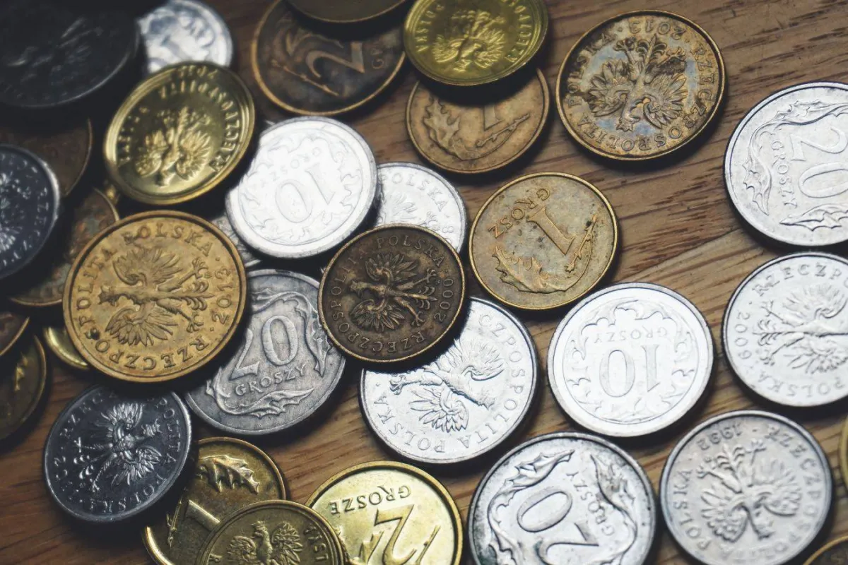 هندي يبتلع 187 قطعة نقدية معدنية