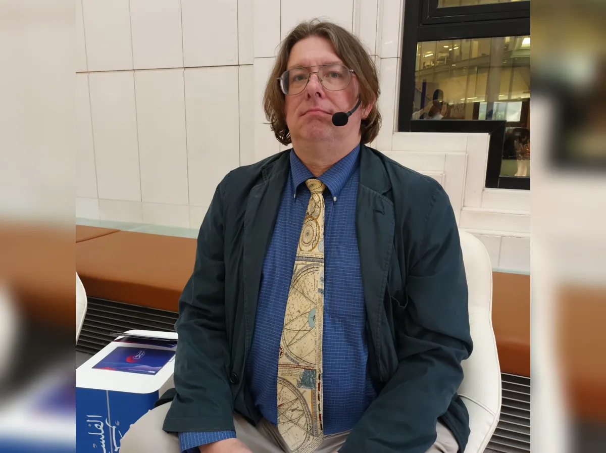 البروفسور رايموند لي بيو من جامعة سانت لويس في الولايات المتحدة الأمريكية 