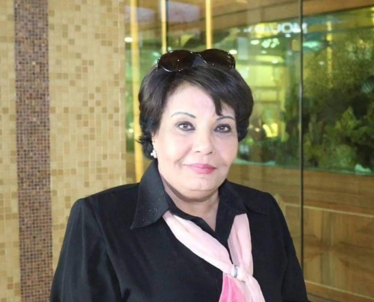 فردوس عبدالحميد - الصورة من حسابها على الفيس بوك