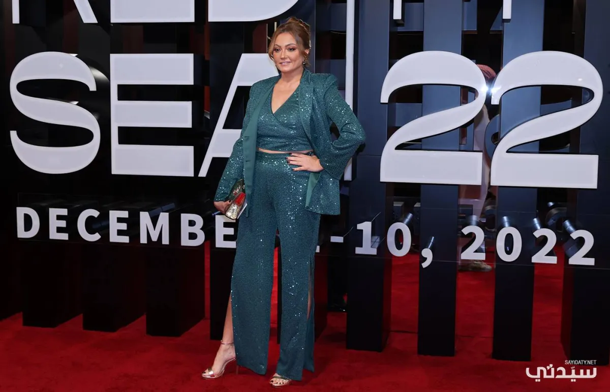 الأناقة تجمع النجمات في مهرجان البحر الأحمر السينمائي الدولي