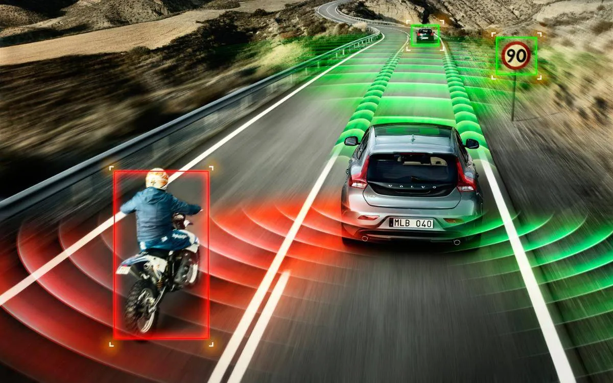 النقطة العمياء في السيارات