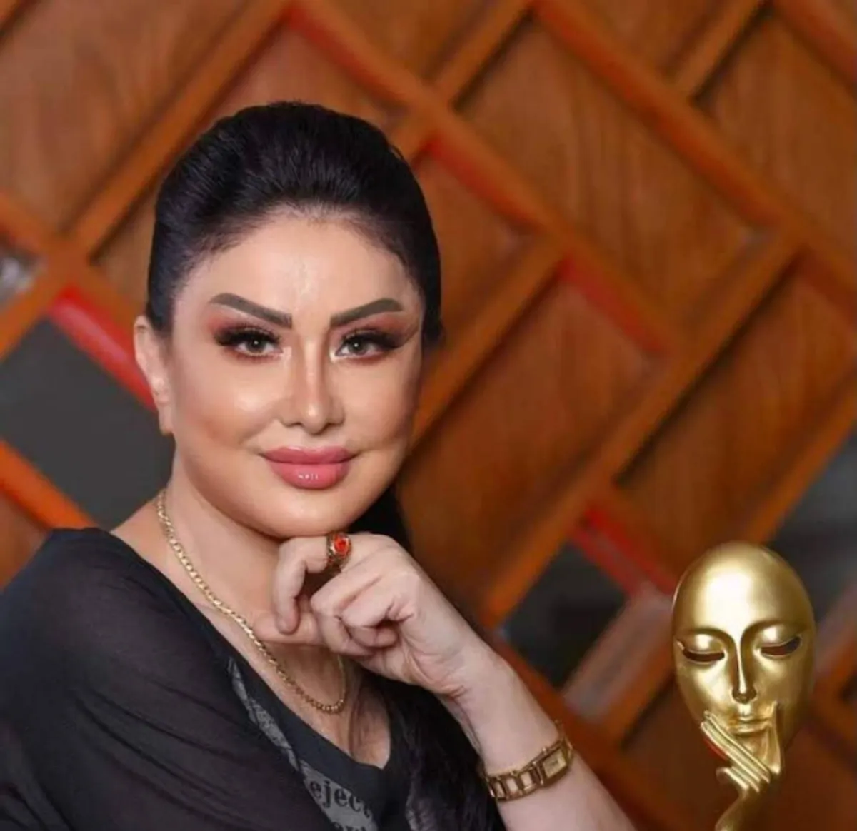 وفاء سالم - الصورة من حسابها على الفيس بوك