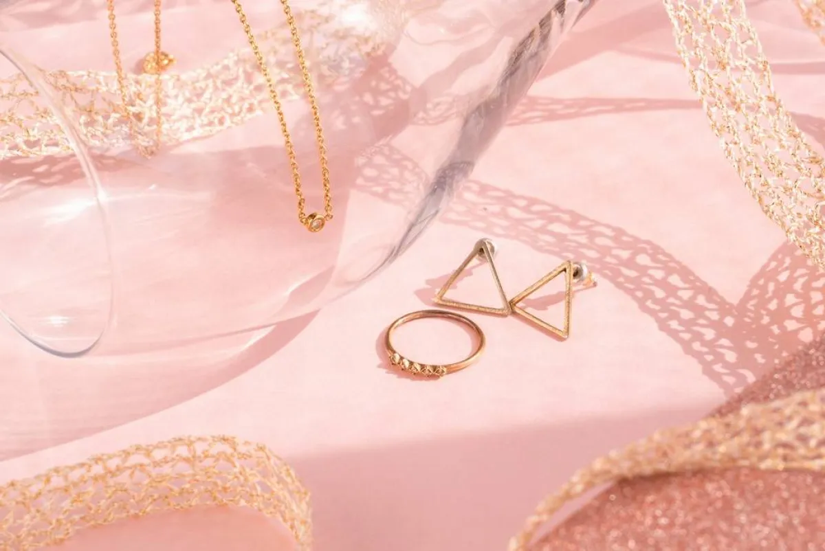 الحلي الذهب