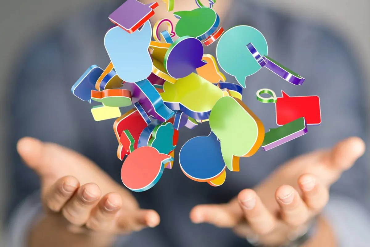 صورة تعبيرية عن الحديث ببطء