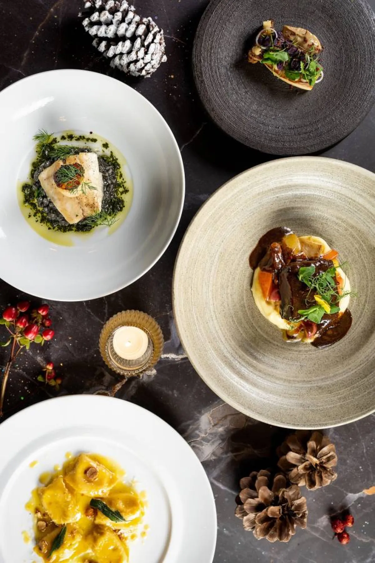 فندق فورسيزونز خليج البحرين يدعوكم للإحتفال بموسم الأعياد الرائع على جزيرته الخاصة