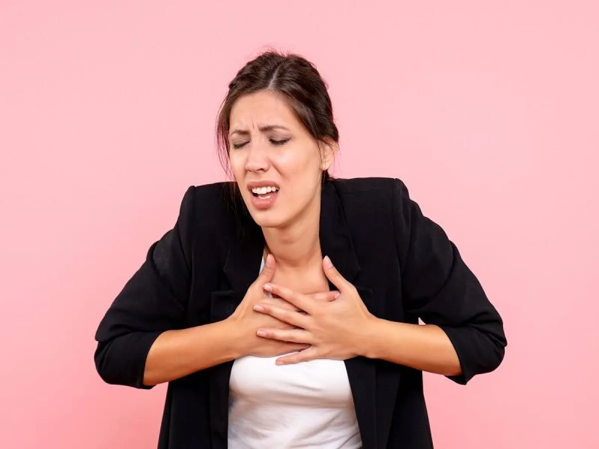 يمكن أن يتسبب تشنج الشريان التاجي في حدوث نوبة قلبية -المصدر: freepik