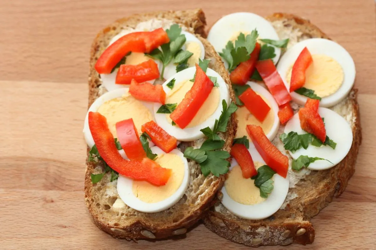 صورة لشطائر البيض