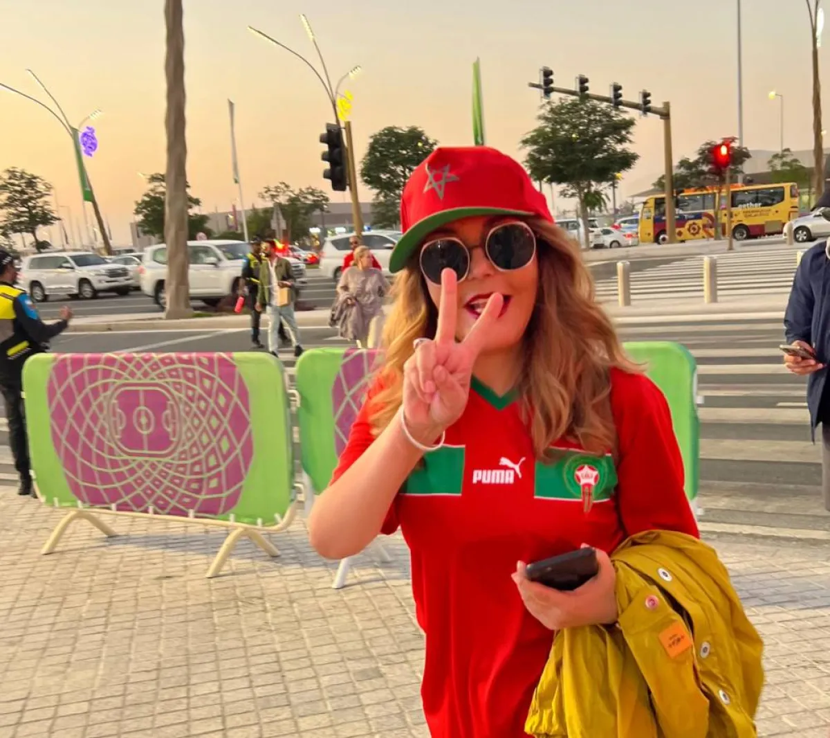 سميرة سعيد من استاذ الثمامة - الصورة من حسابها على الفيس بوك