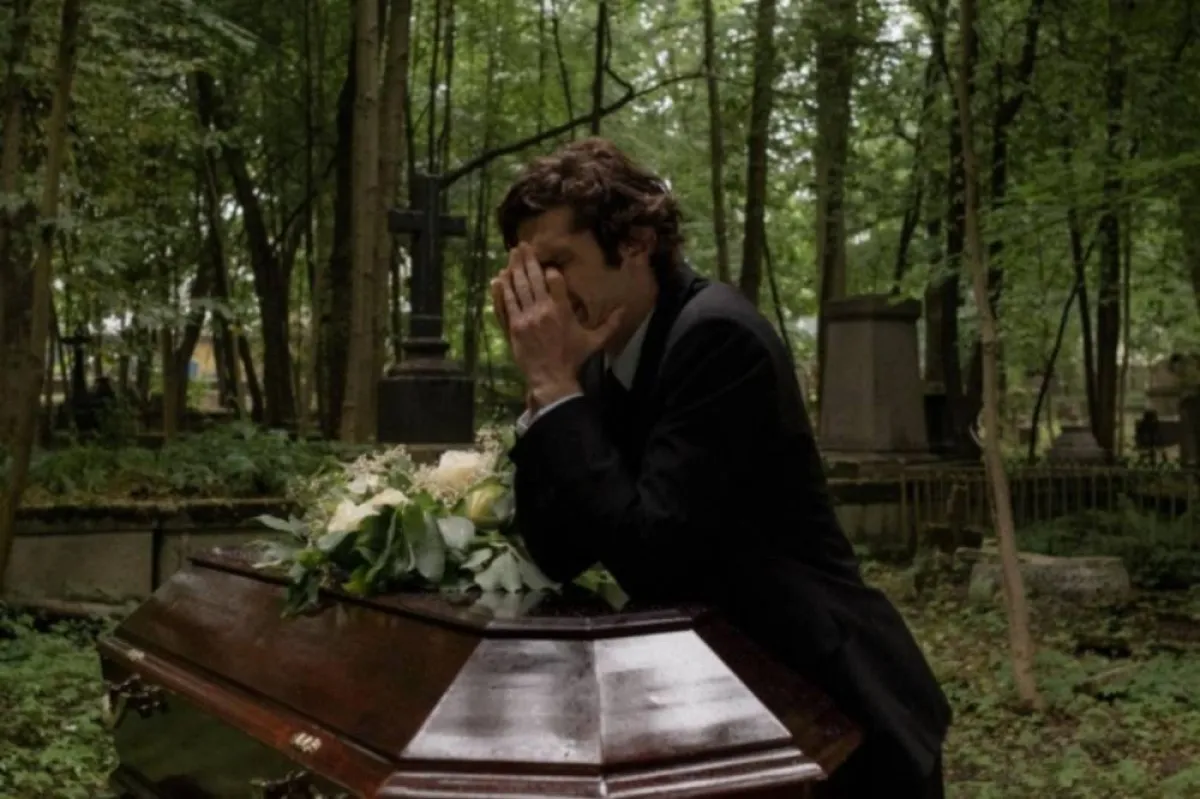 رجل يعود إلى الحياة بعد 5 ساعات من إعلان وفاته