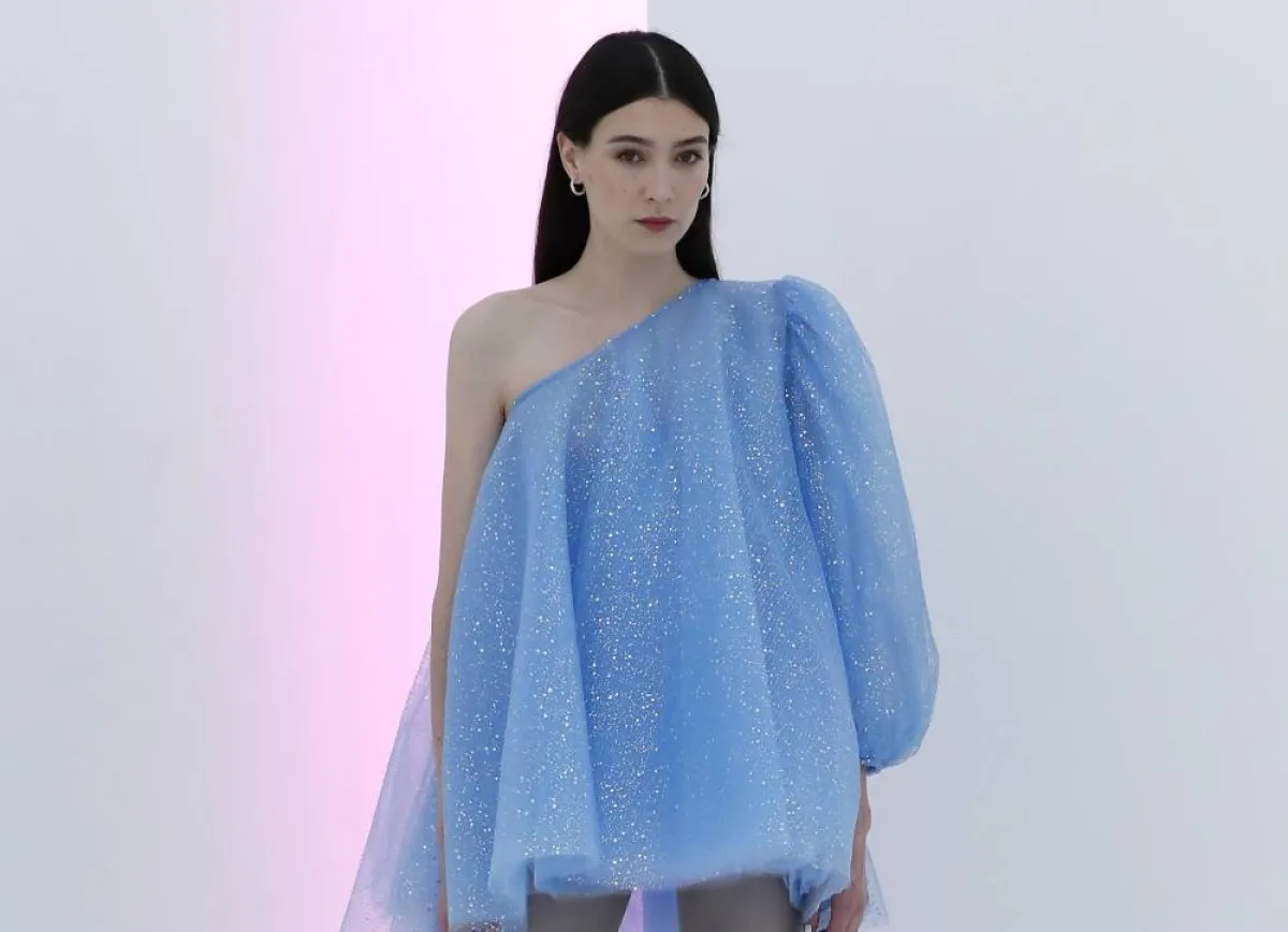 درجات اللون الأزق