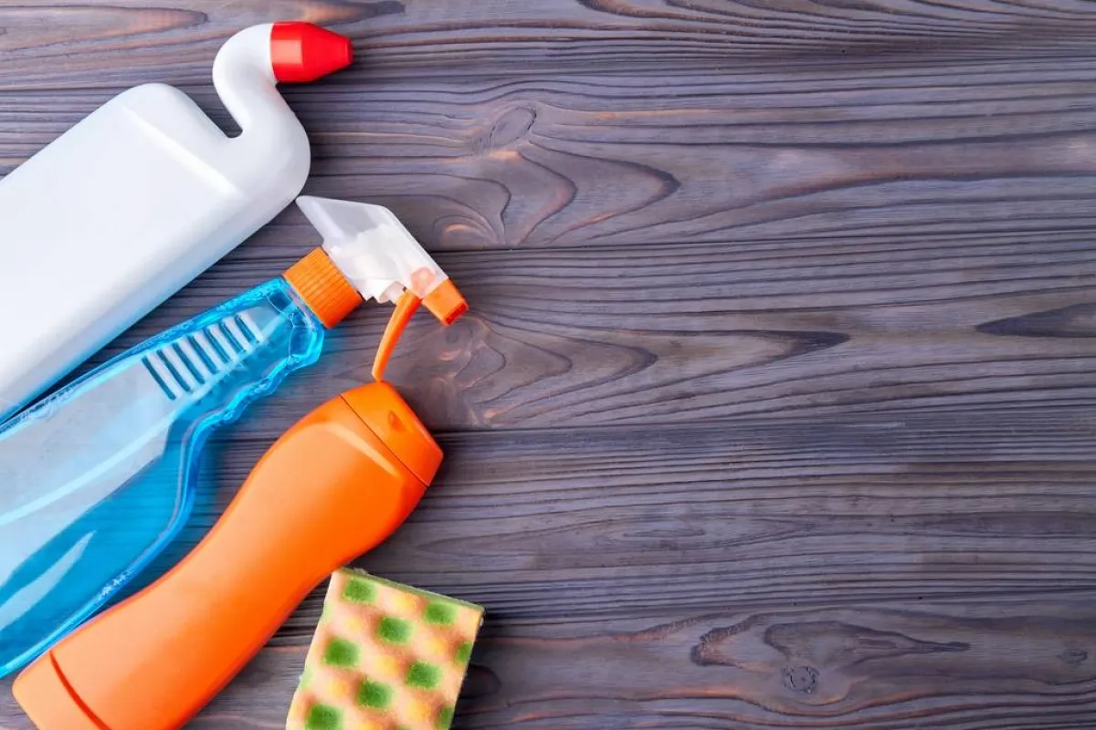 مواد التنظيف