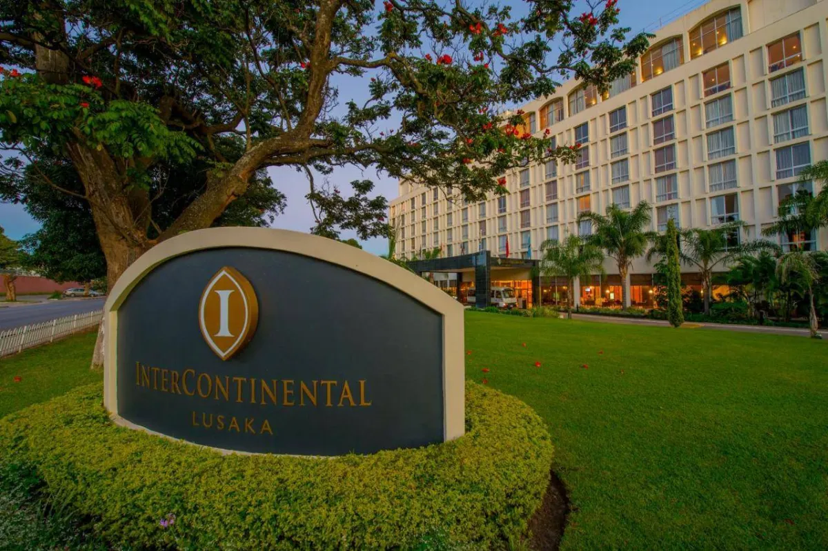 لقطة خارجية لفندق إنتركونتيننتال لوساكا